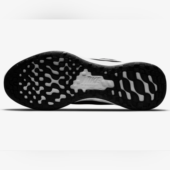 💥SOLD💥Nike Revolution 6NN Women's Black/White  Size 9.5 - Picture 7 of 15
